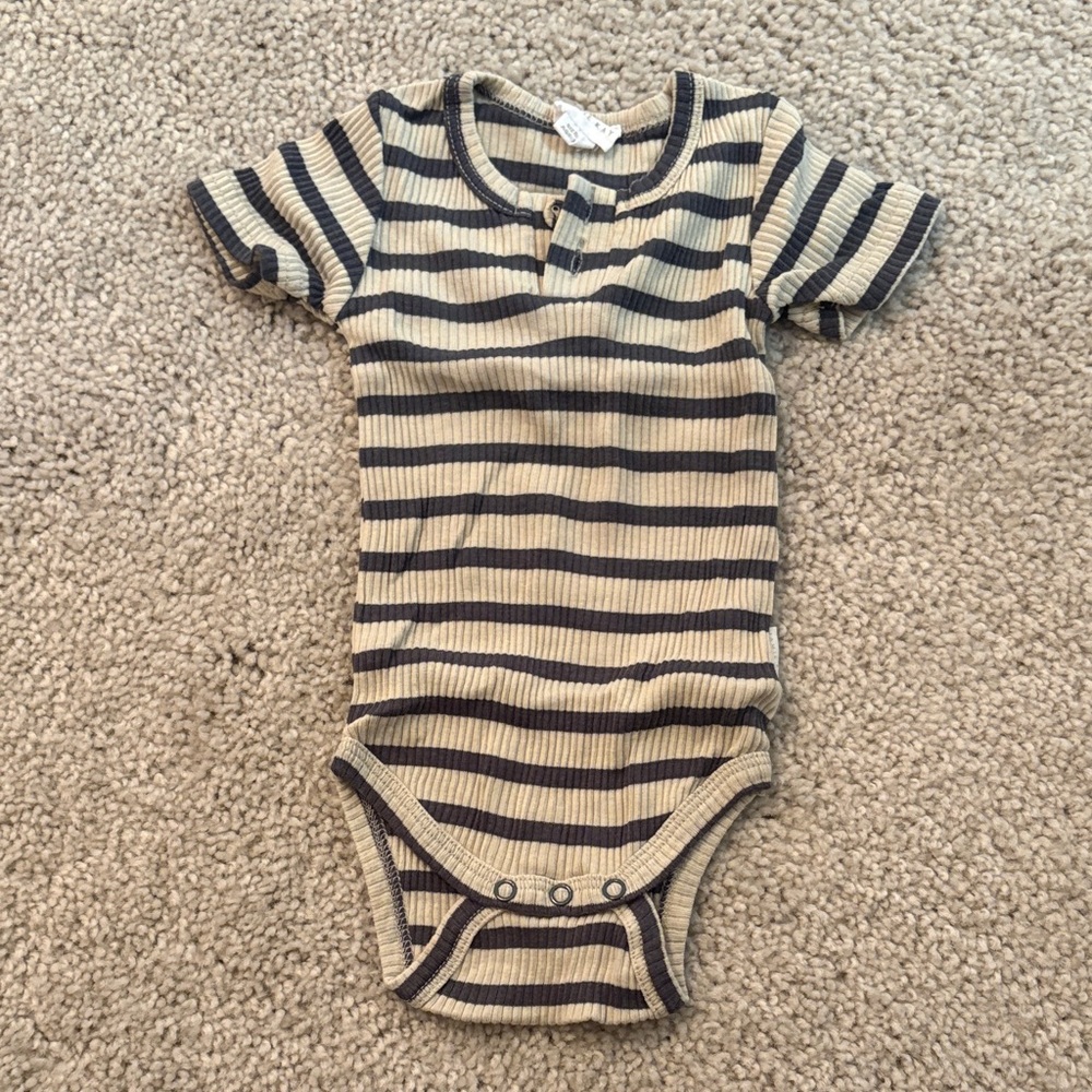 Jamie Kay Ribbed Short Sleeve Onesie